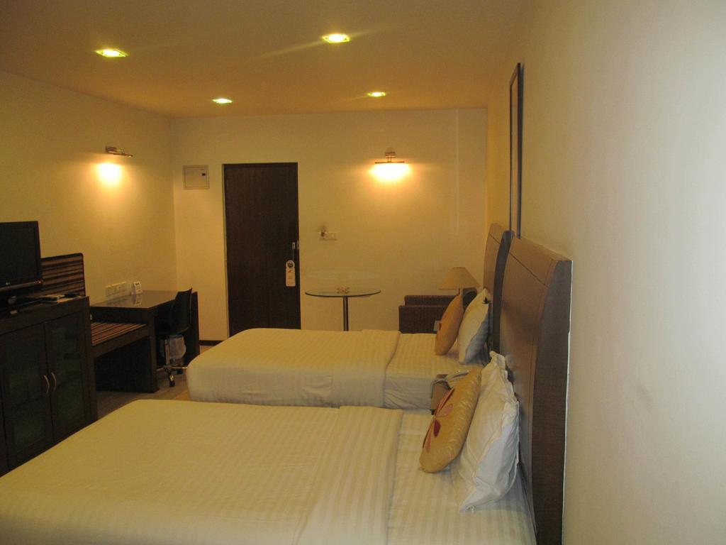 Shilton Residence Bangalore Extérieur photo