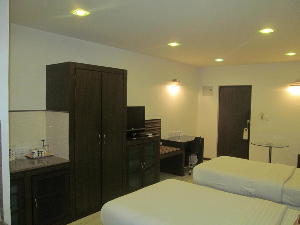 Shilton Residence Bangalore Extérieur photo