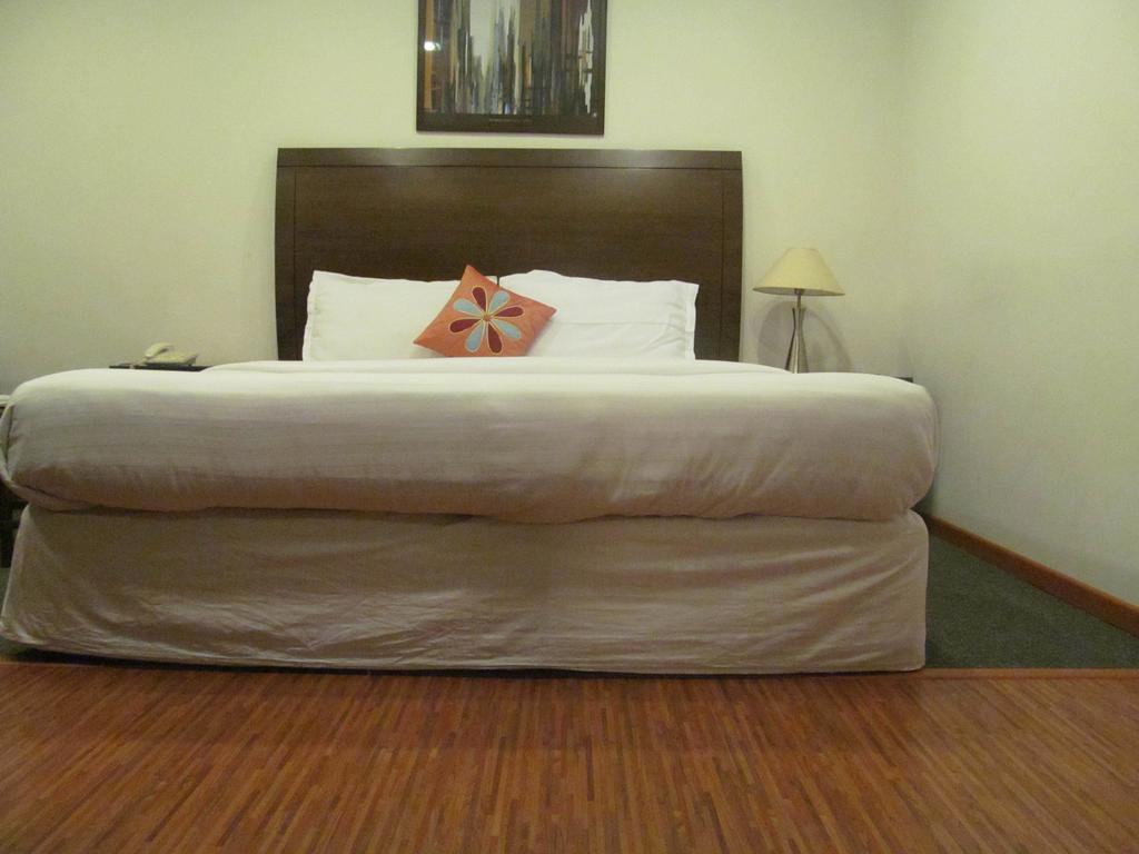 Shilton Residence Bangalore Extérieur photo